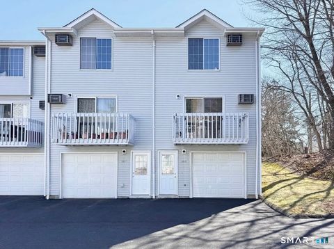 Condo For Sale - 26 Guiel Place #8<br/> Meriden, CT 06450