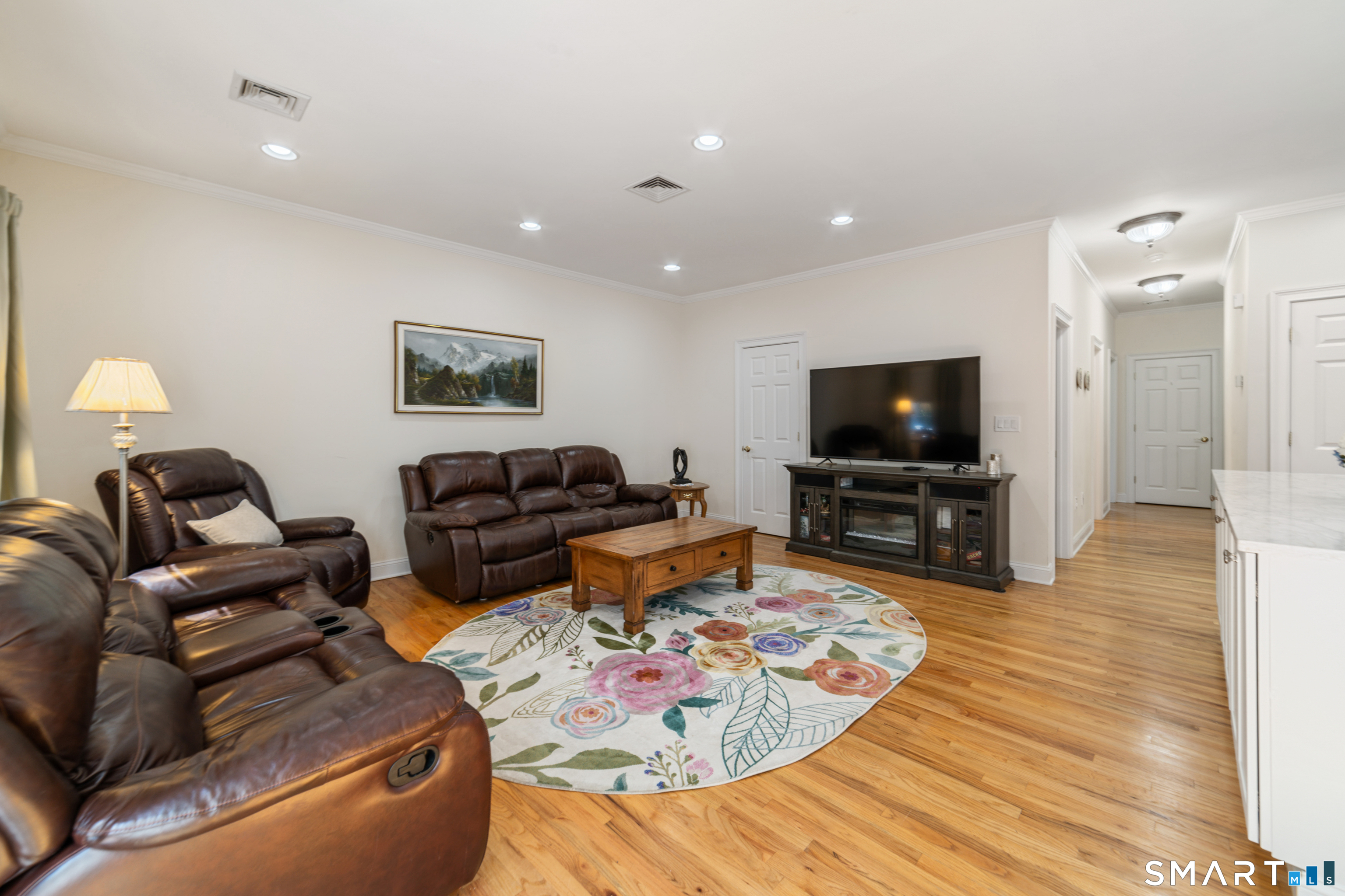 228 Burr Road