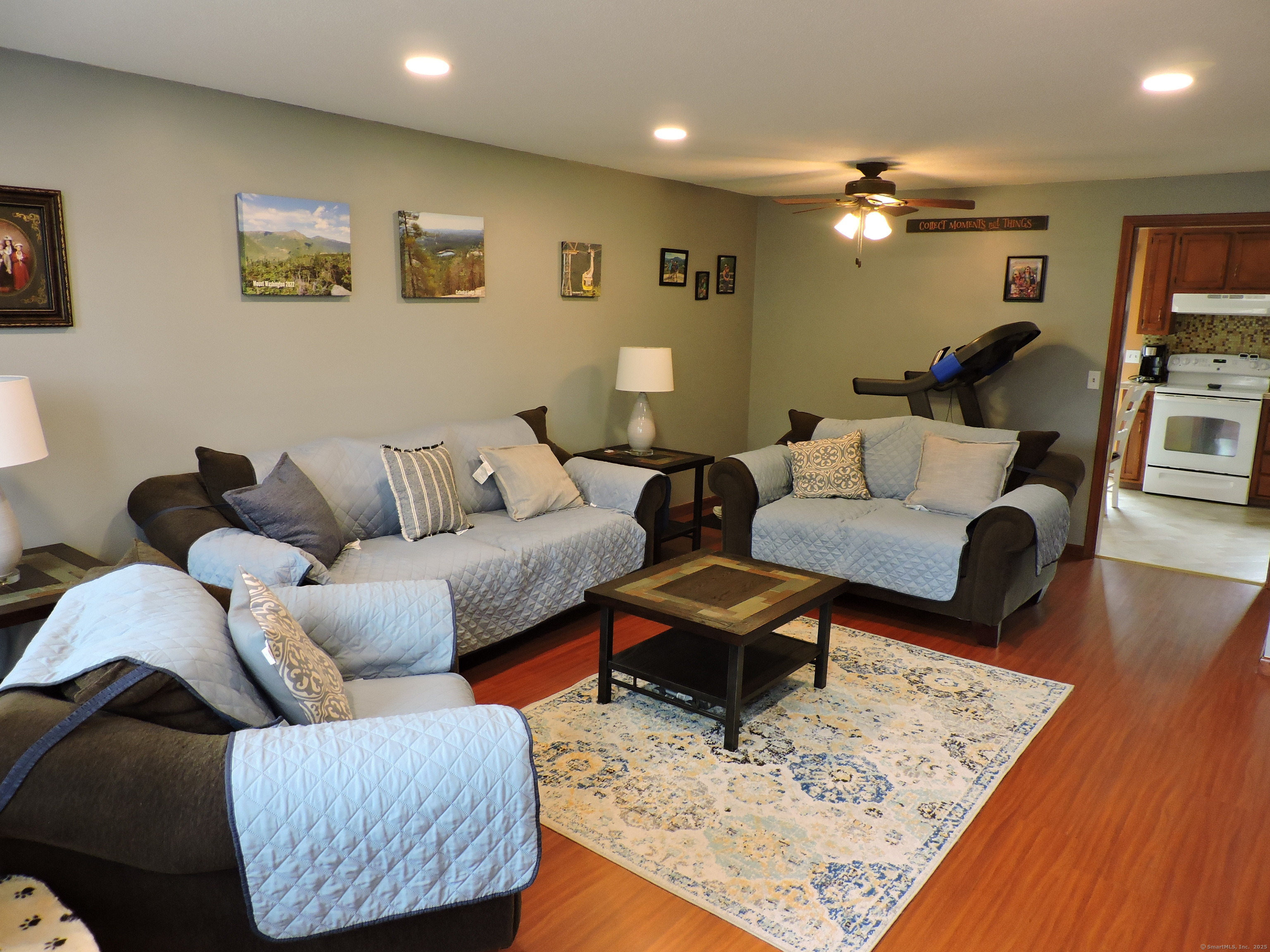 2 Saint Marc Circle I