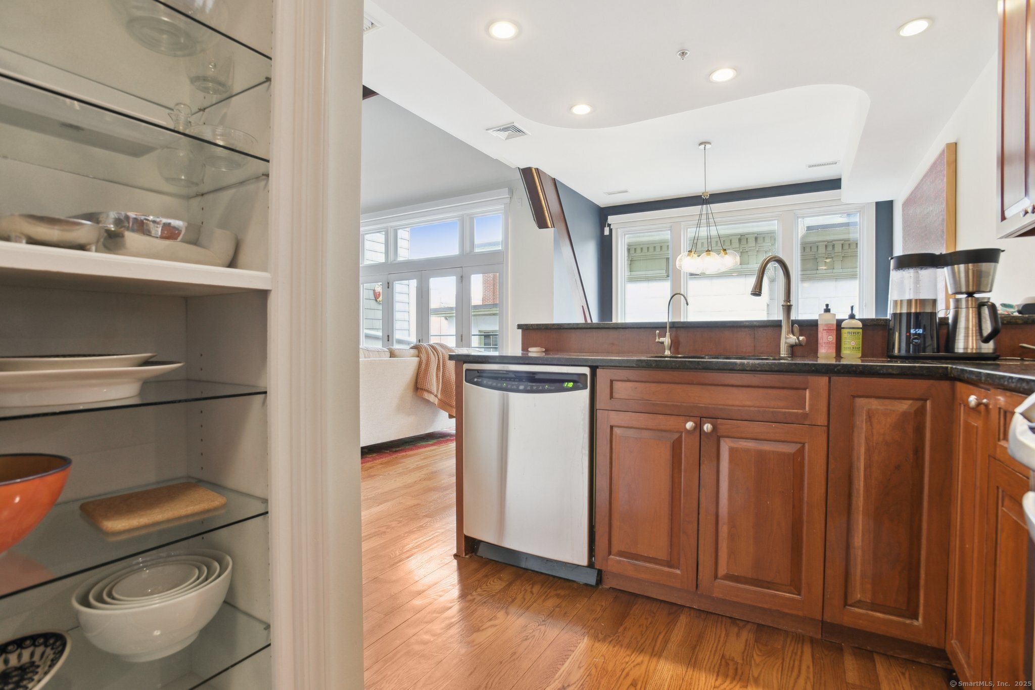329 Greene Street #3, New Haven, Connecticut image 17