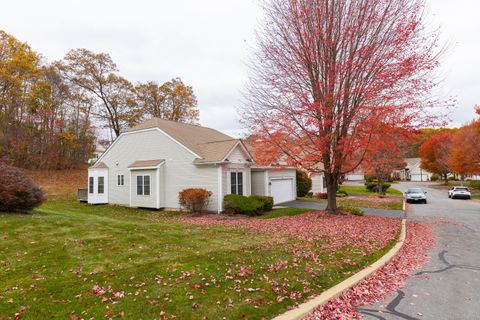 Tiny photo for 413 Mulligan Drive #413, Oxford, CT 06478 (MLS # 24137079)