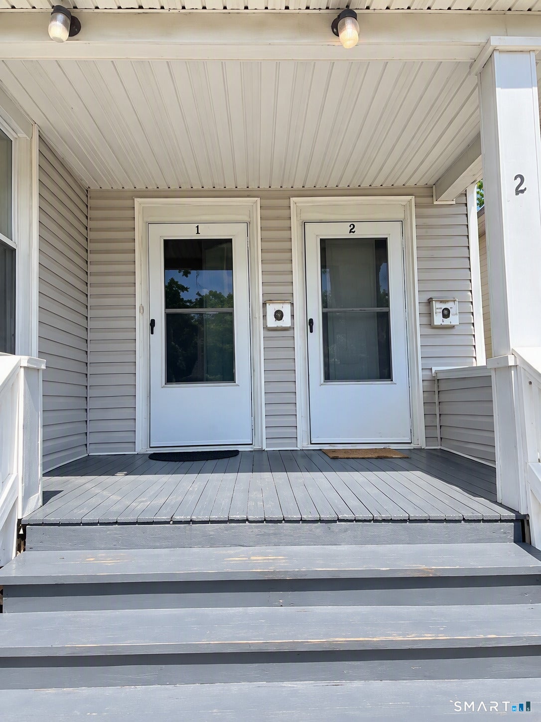 2 Lincoln Avenue