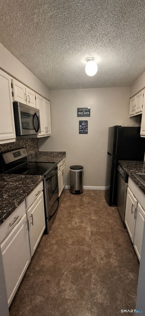 Tiny photo for 1492 North Avenue #202, Bridgeport, CT 06604 (MLS # 24169559)