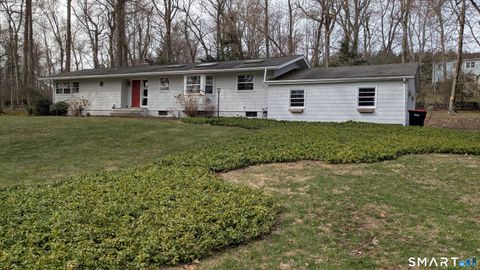 19 Cricklewood Lane Norwalk CT 06851