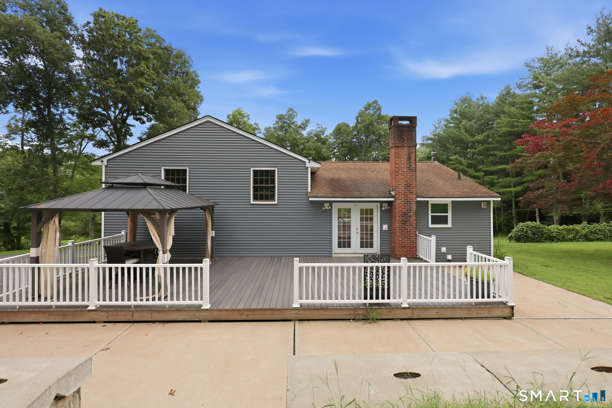 345 Meadow Trail