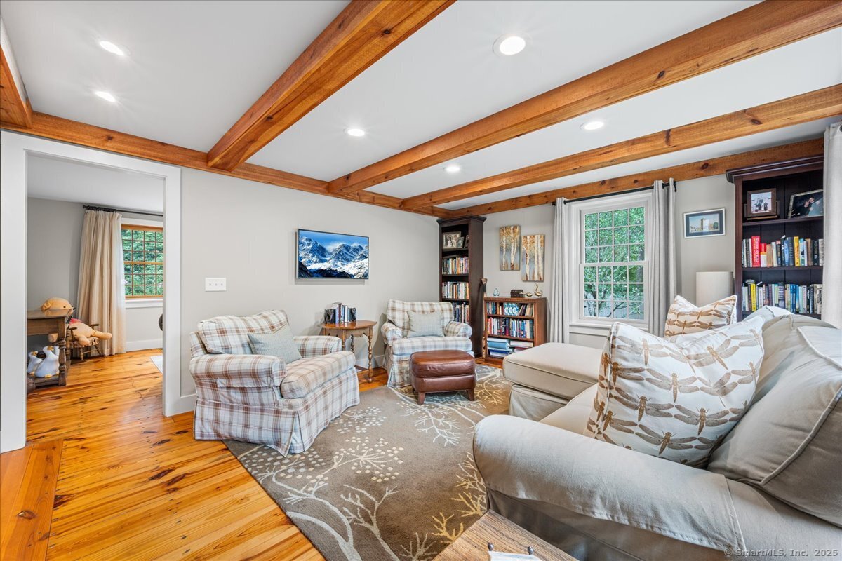 75 Algonquin Drive