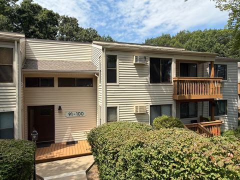 92 Woodland Drive 92 Cromwell CT 06416