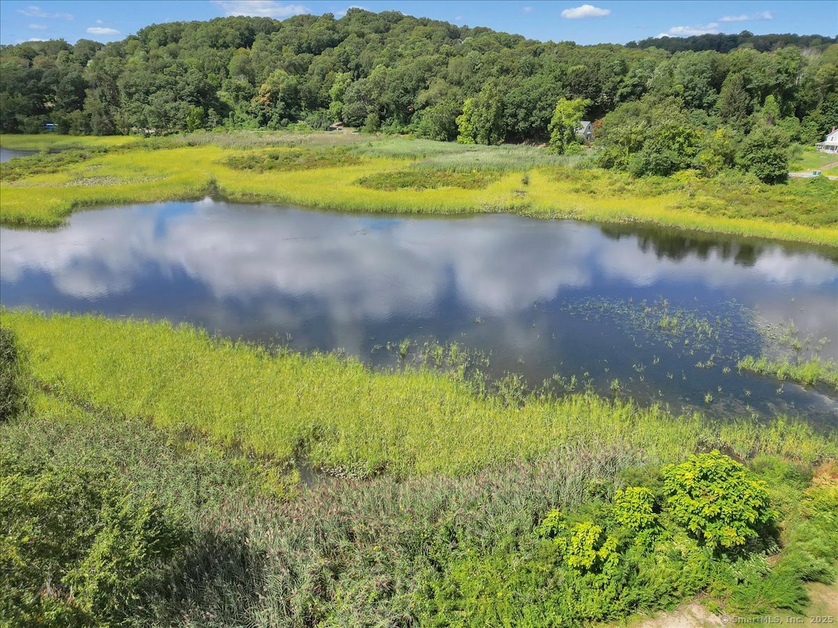 131 Middlesex Avenue