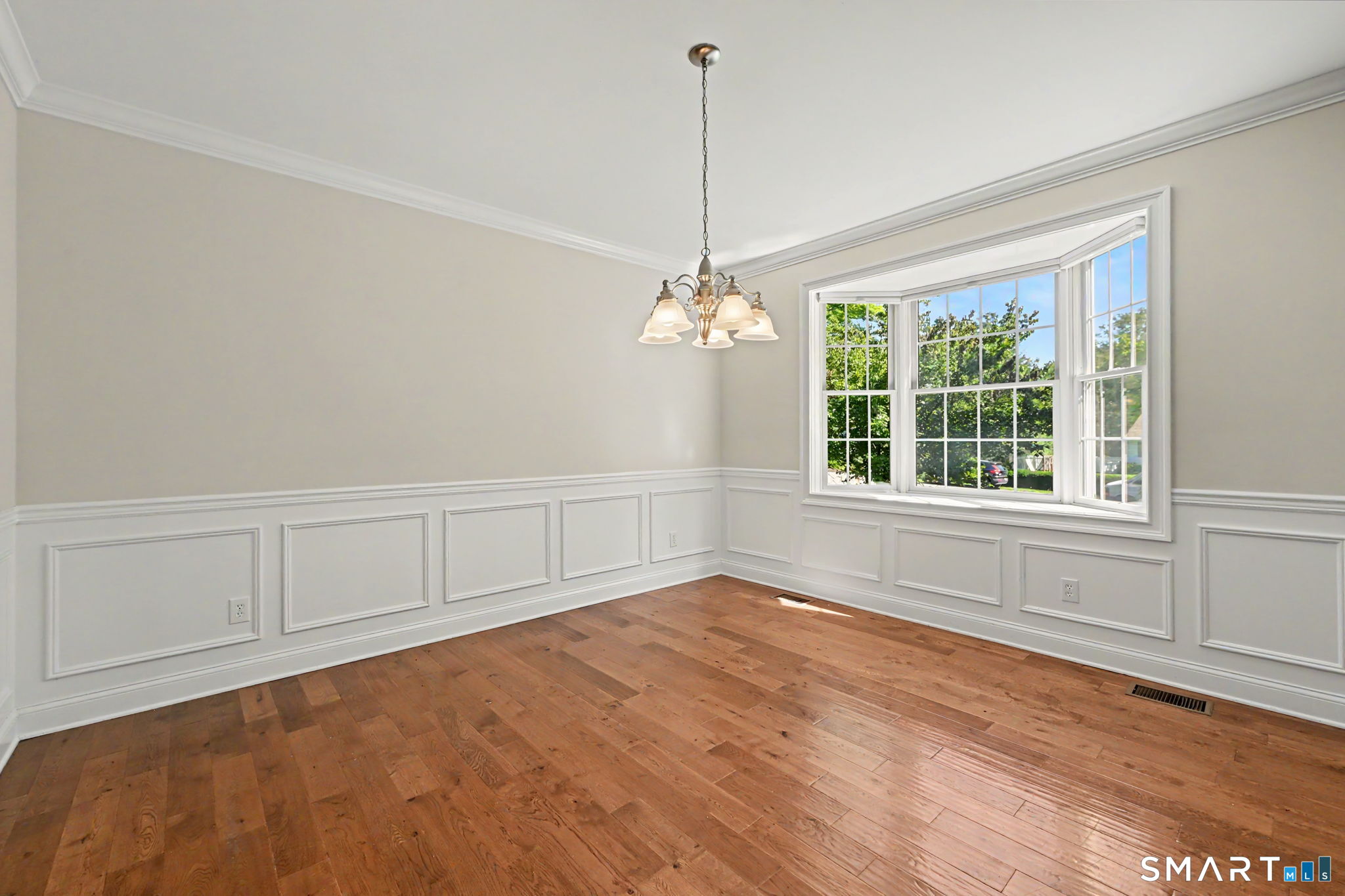 7 Hessian Drive