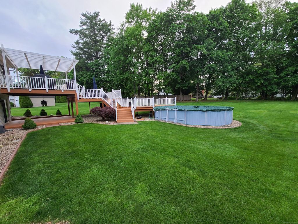 Photo of 11 Donna Lane, East Hartford, CT 06118 (MLS # 24142506)