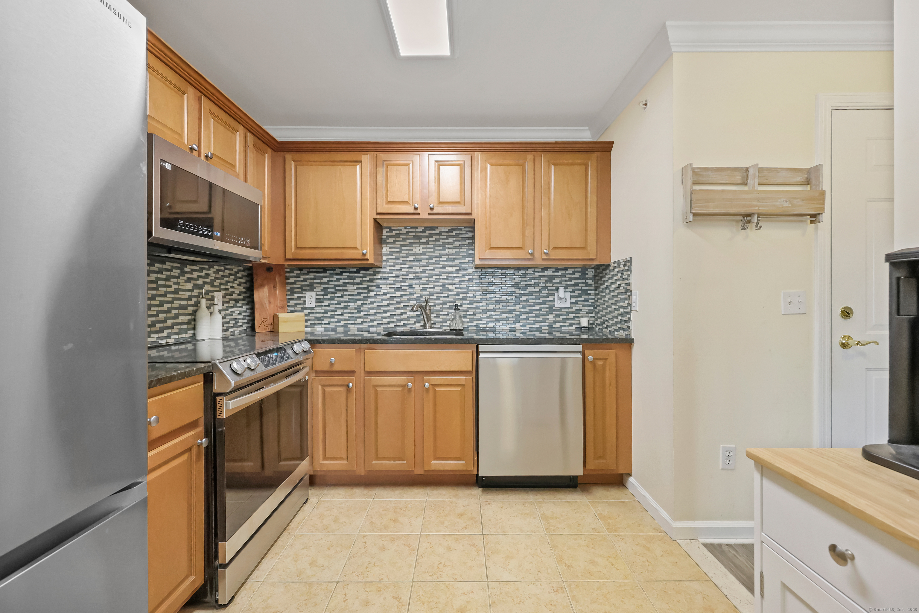 19 Isaacs Street #APT 301, Norwalk, Connecticut image 3