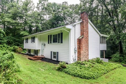 A home in New Milford