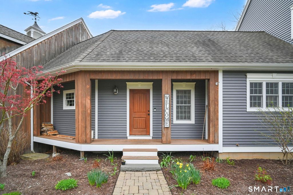 Photo of 6 Eastview Drive, Canton, CT 06019 (MLS # 24170633)