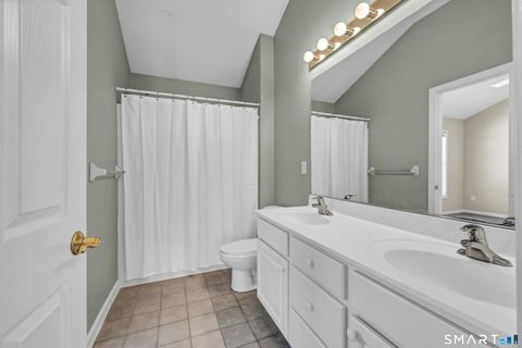 Tiny photo for 902 Sienna Drive #902, Danbury, CT 06810 (MLS # 24152017)