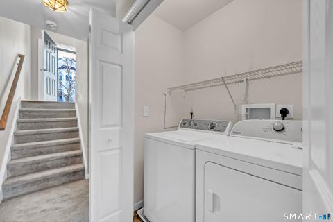 Tiny photo for 902 Sienna Drive #902, Danbury, CT 06810 (MLS # 24152017)