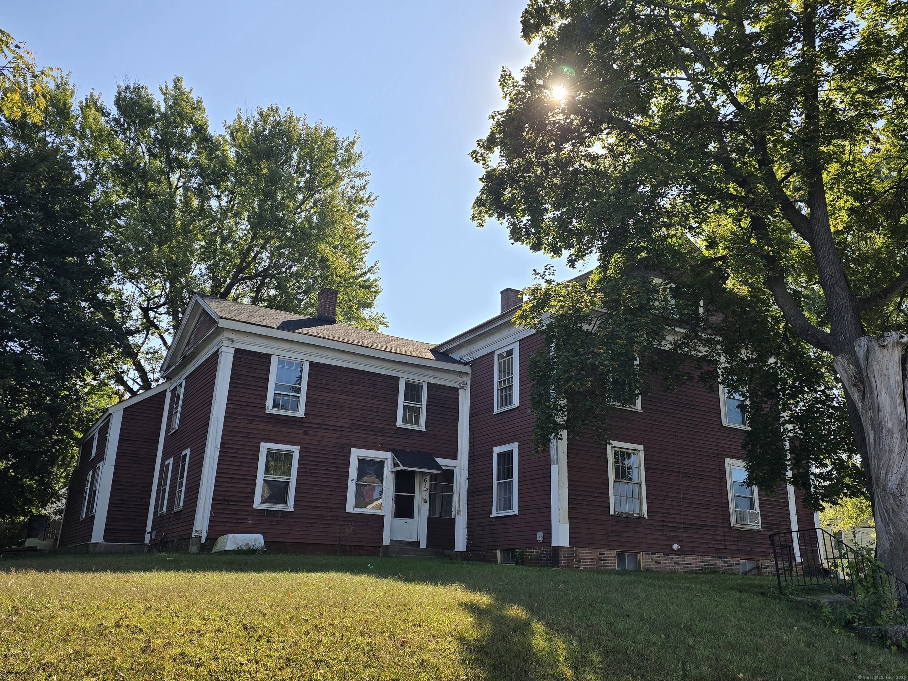 Enfield, Connecticut 06082, United States, 2 Bedrooms Bedrooms, ,1 BathroomBathrooms,Residential,Active,215891