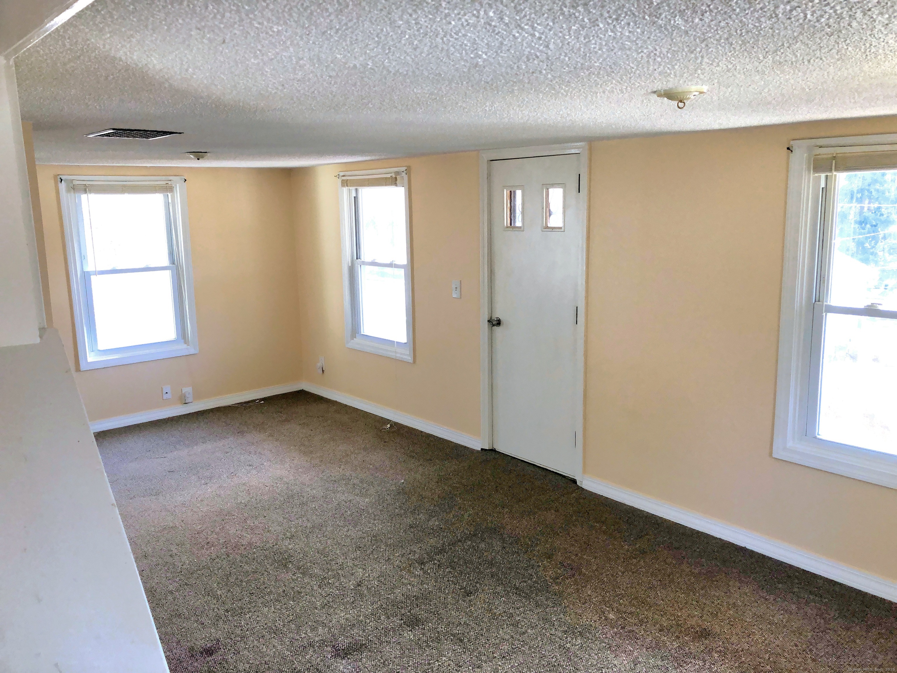 337 Boston Post Road, Waterford, Connecticut image 4