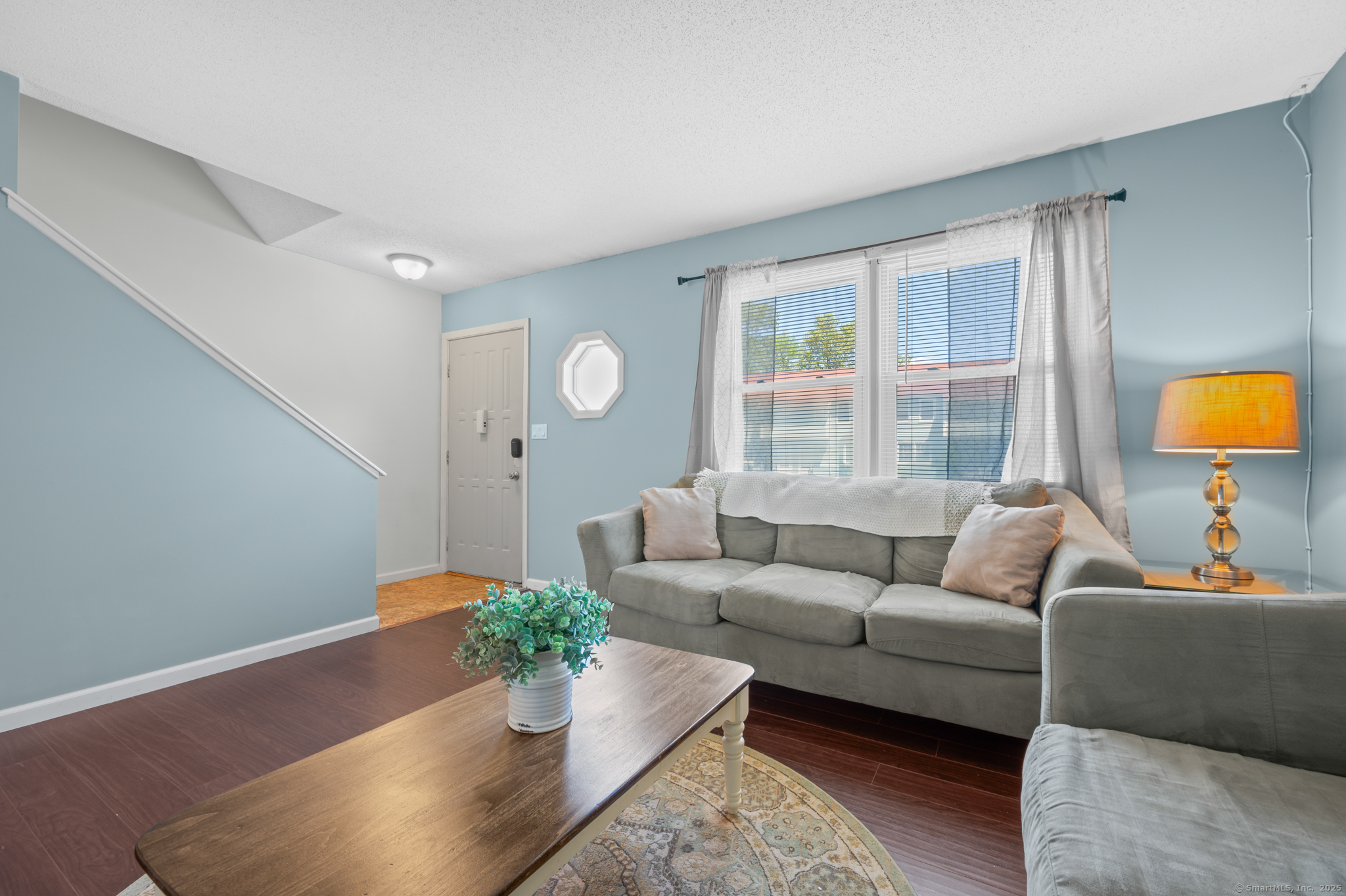 1 Abbott Road 32
