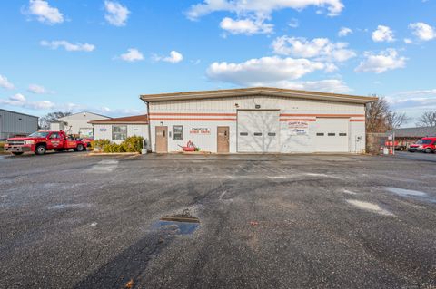 Photo of 15 King Spring Road, Windsor Locks, CT 06096 (MLS # 24145261)