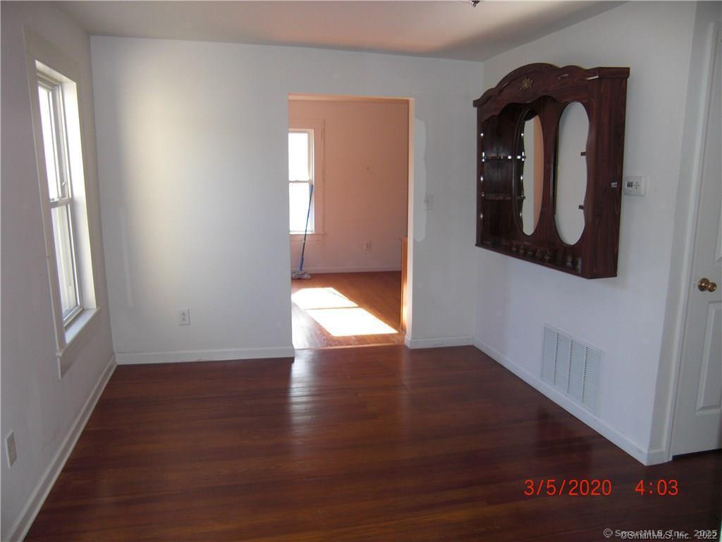 366 Derby Avenue