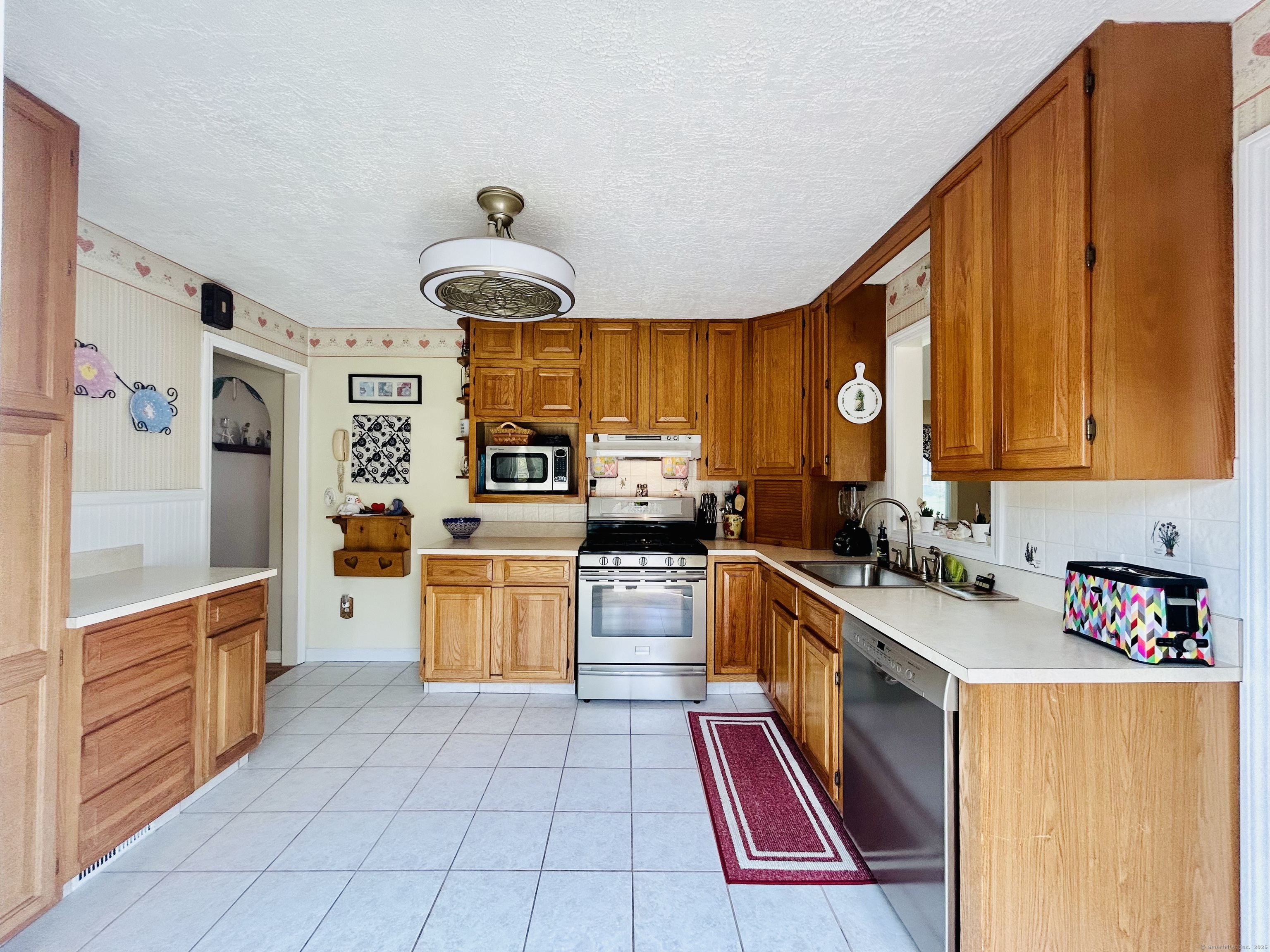 61 Peck Street, Milford, Connecticut image 17