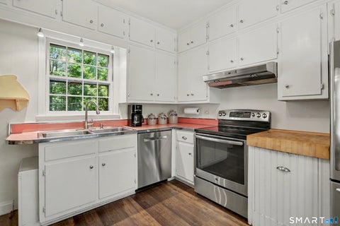 Tiny photo for 31 Vista Road, Wilton, CT 06897 (MLS # 24180485)