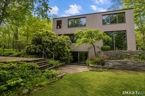 Photo of 370-R Maiden Lane, Durham, CT 06422 (MLS # 24175481)