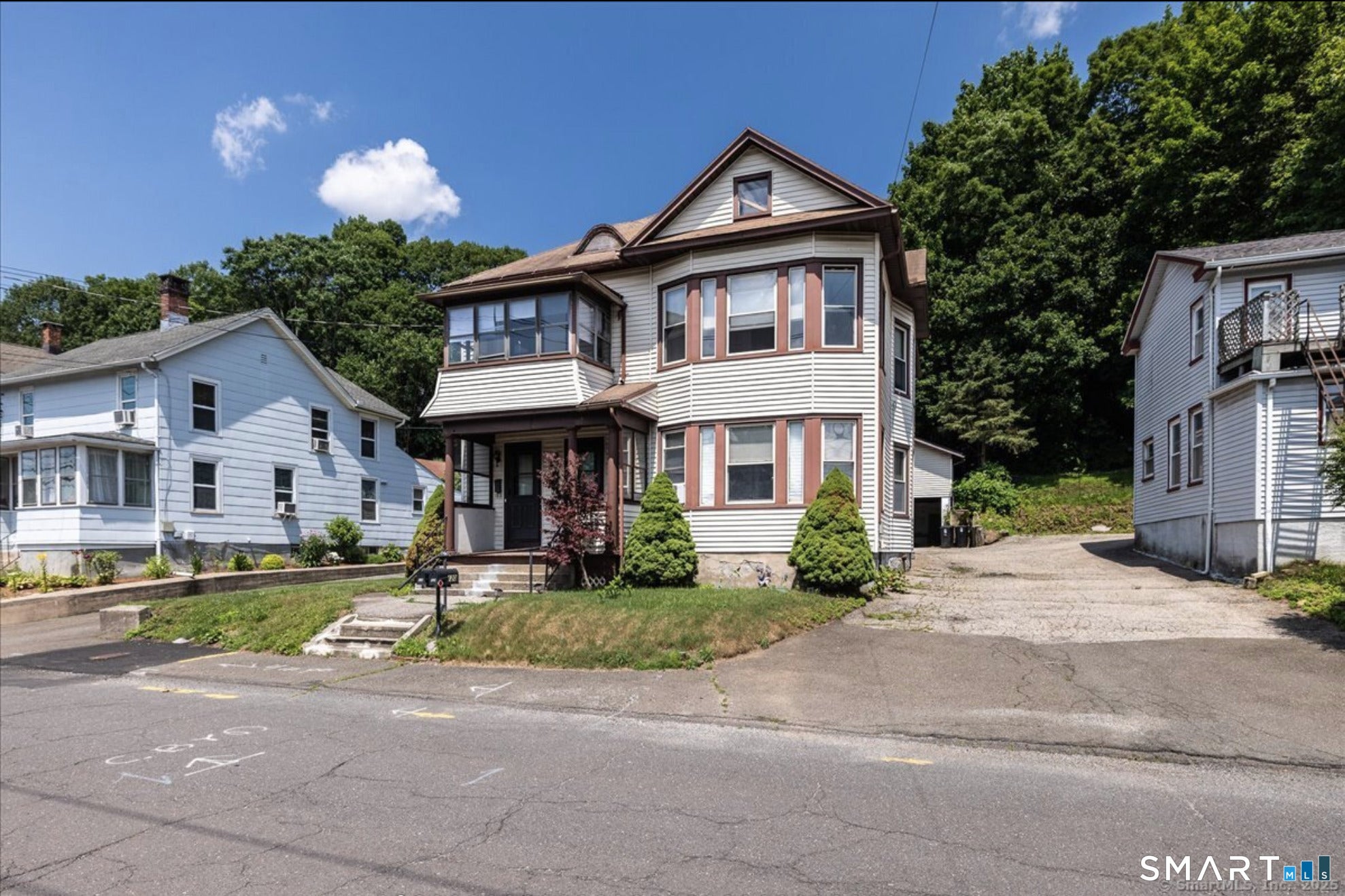 118 New Haven Avenue 2