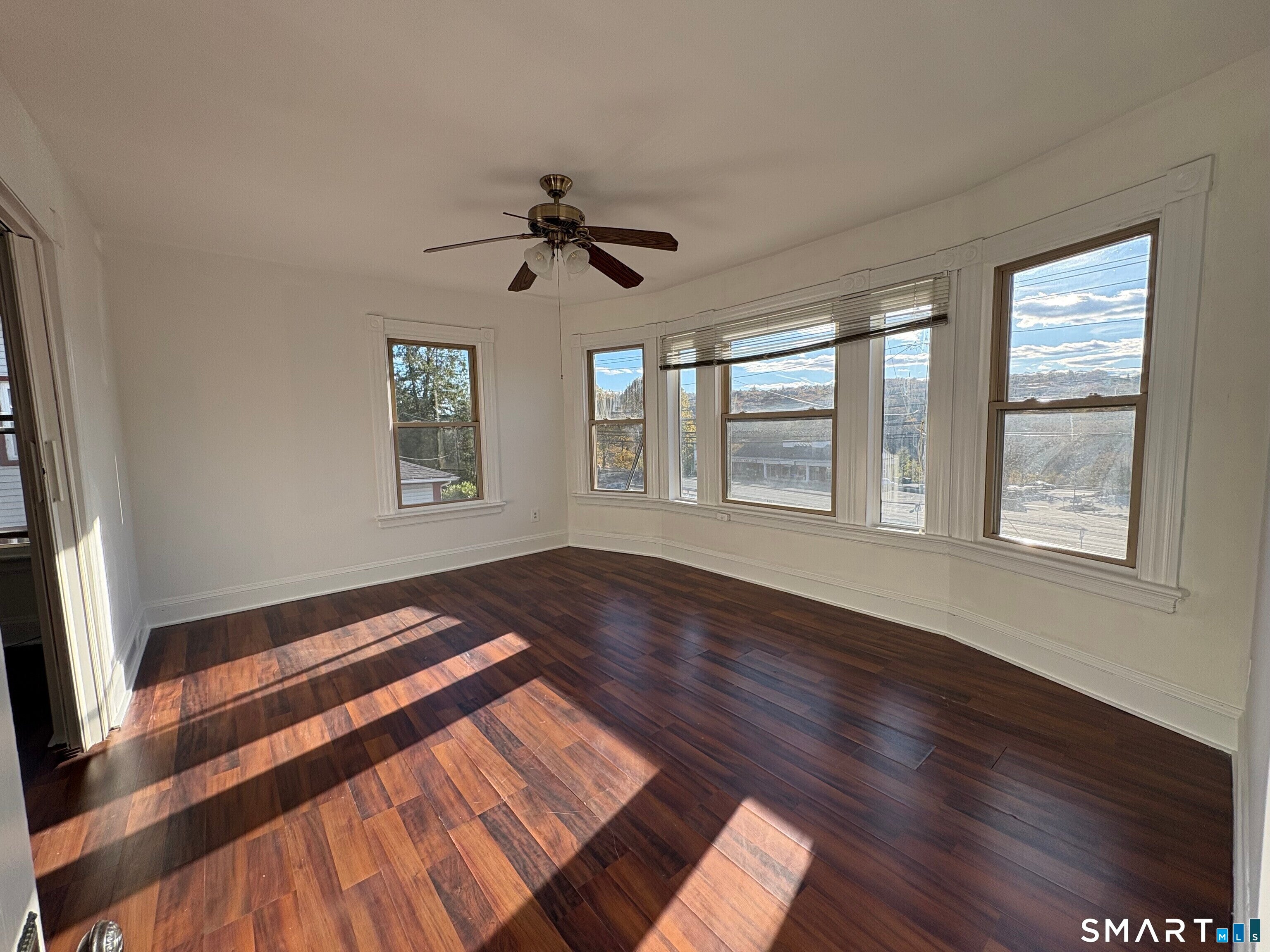 118 New Haven Avenue 2