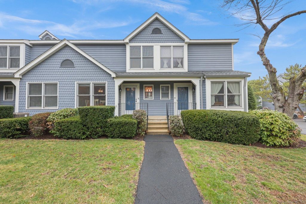 Photo of 76 Fawn Ridge Lane #76, Norwalk, CT 06851 (MLS # 24151523)