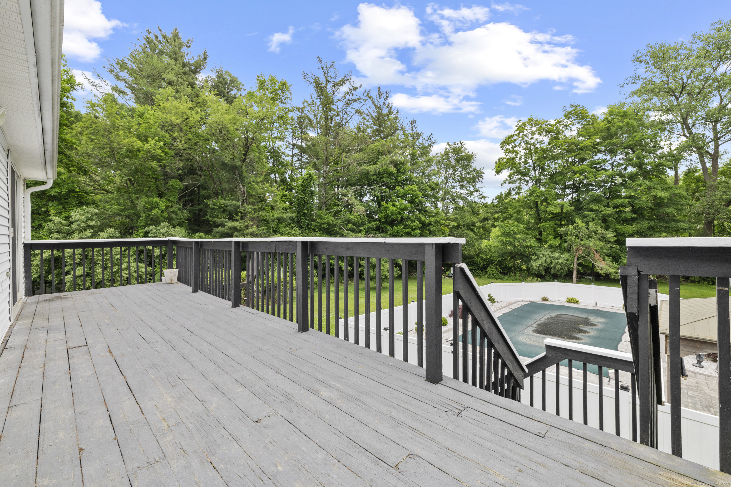 21 Sunnyside Drive, North Branford, Connecticut image 24