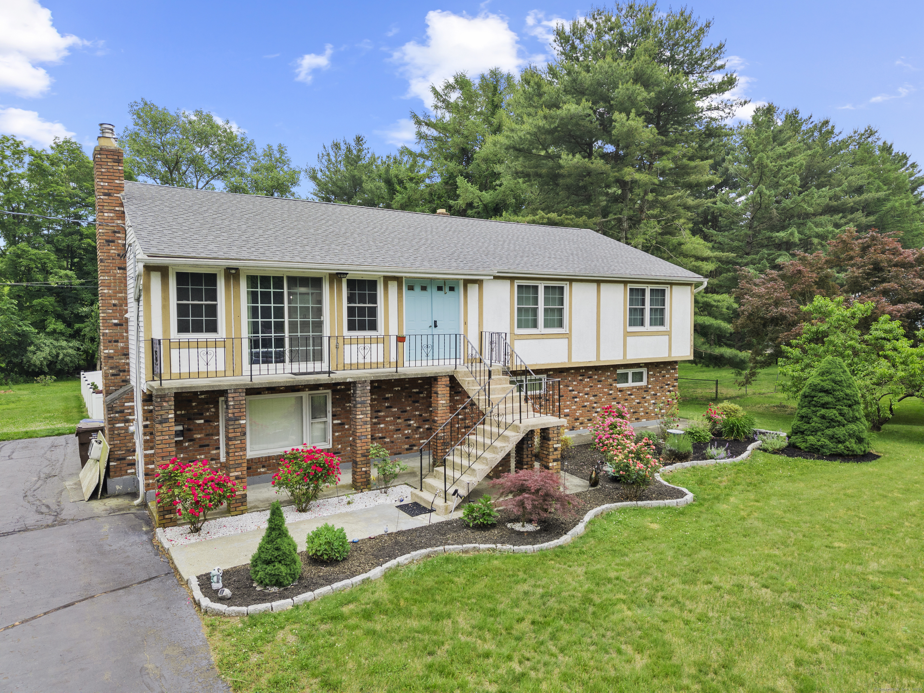 21 Sunnyside Drive