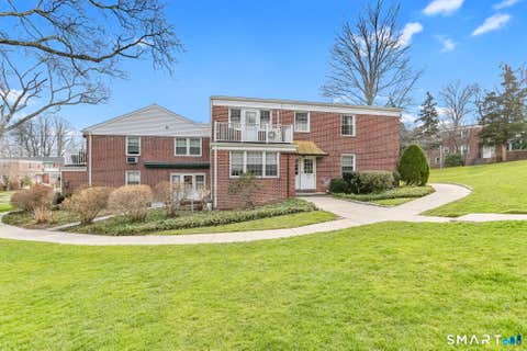 Homes For Sale - 28 Putnam Park<br/> Fairfield County, Greenwich, CT 06830