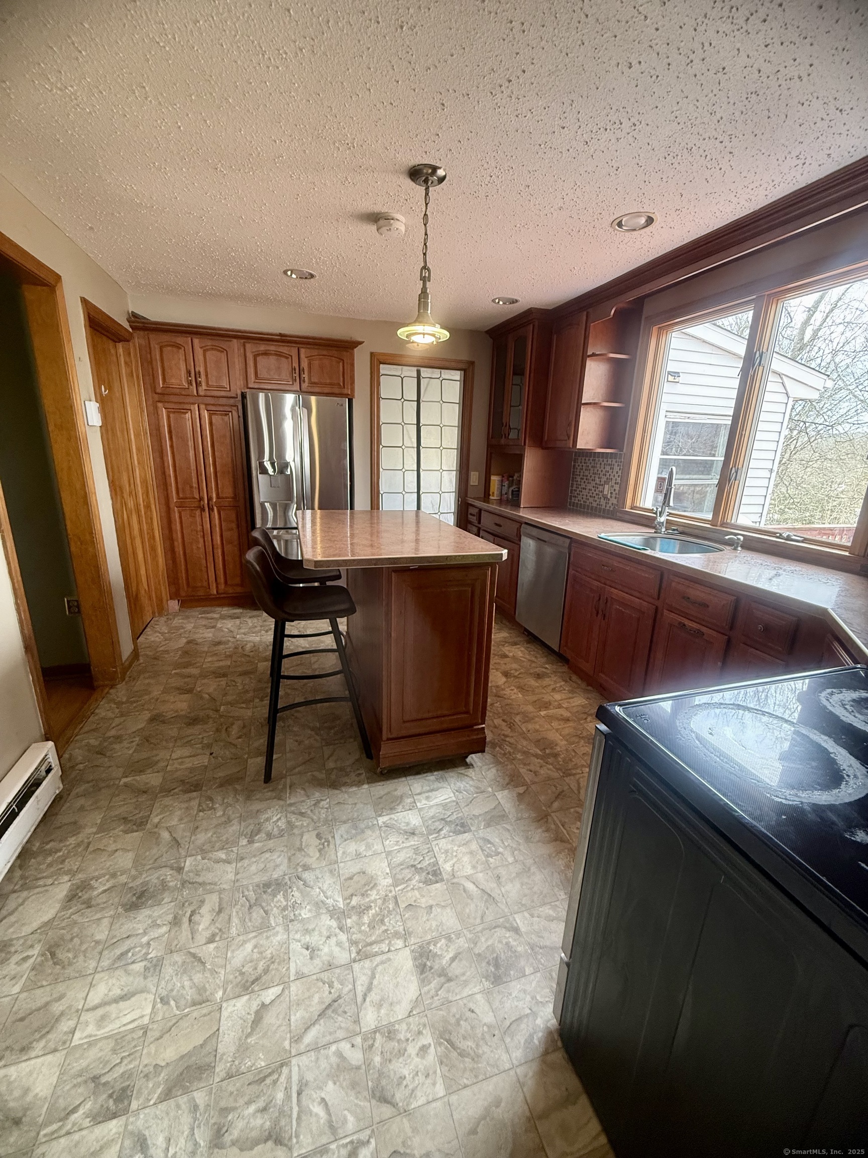 75 Westmont Drive, Middletown, Connecticut image 5