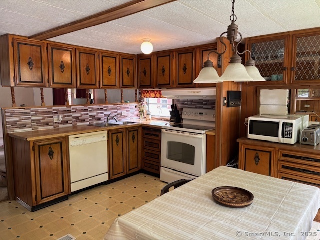 28 Fairway Drive, Windham, Connecticut image 5