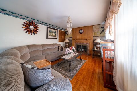 Tiny photo for 290 Hollywood Avenue, Stratford, CT 06614 (MLS # 24134227)