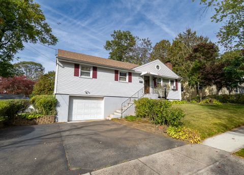 Tiny photo for 290 Hollywood Avenue, Stratford, CT 06614 (MLS # 24134227)