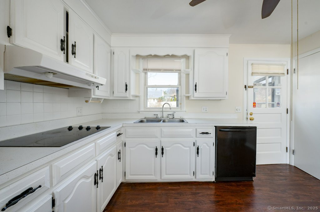 24 Morse Place, New Haven, Connecticut image 6