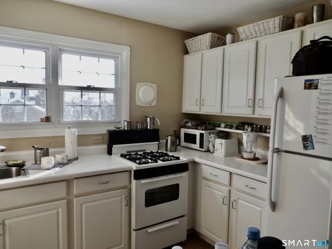 Tiny photo for 245 Unquowa Road #APT 82, Fairfield, CT 06824 (MLS # 24152153)