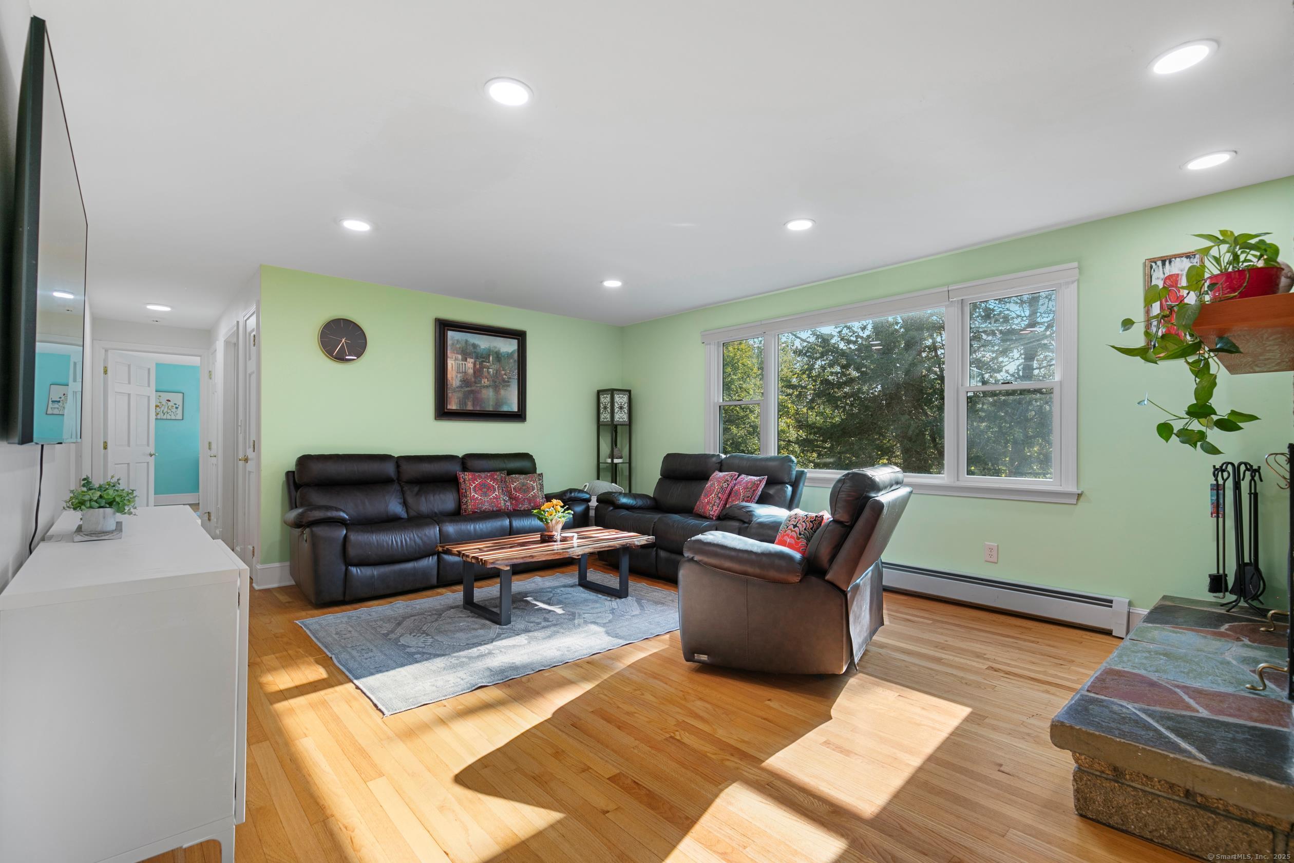 403 Bethmour Road, Bethany, Connecticut image 23