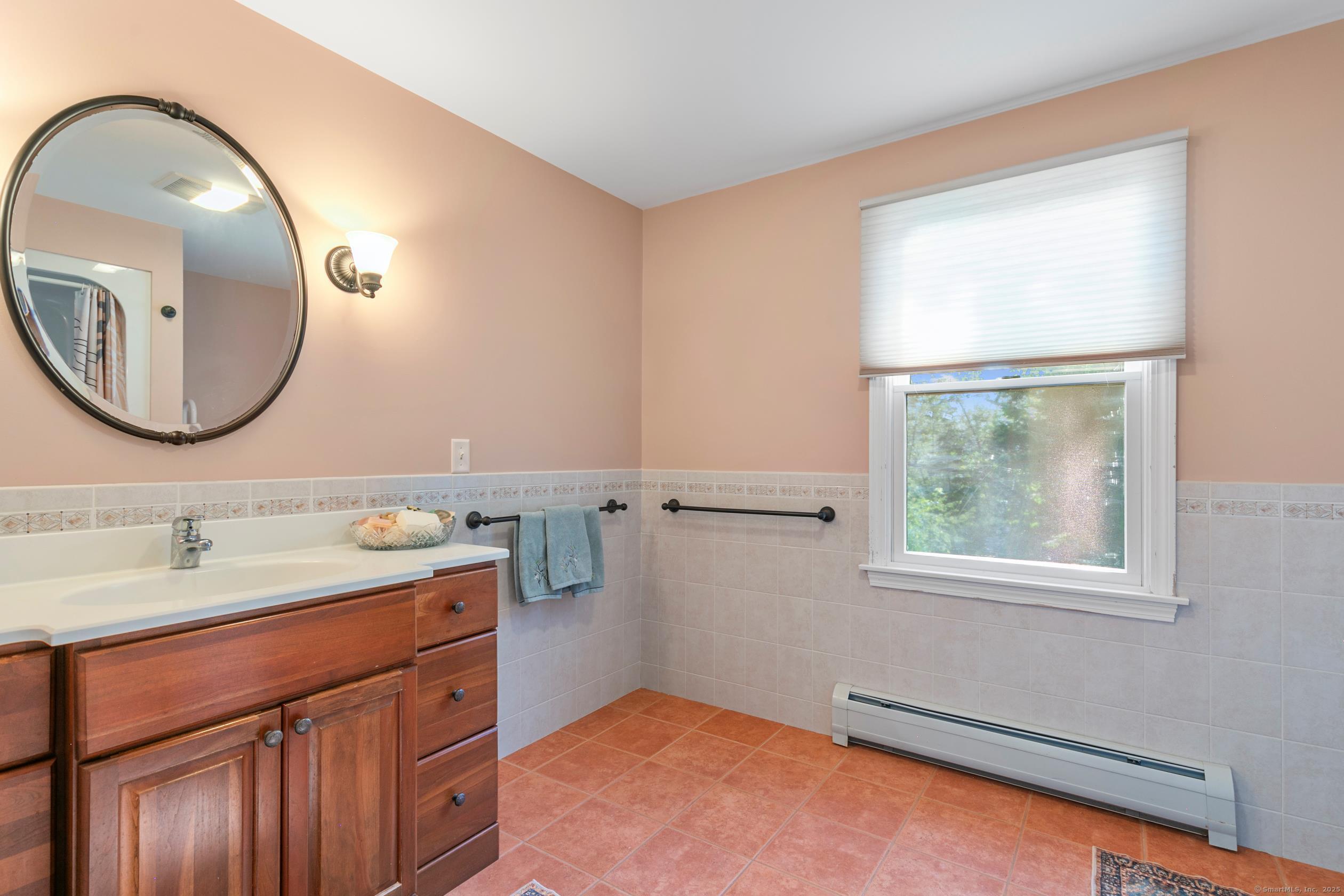 403 Bethmour Road, Bethany, Connecticut image 25