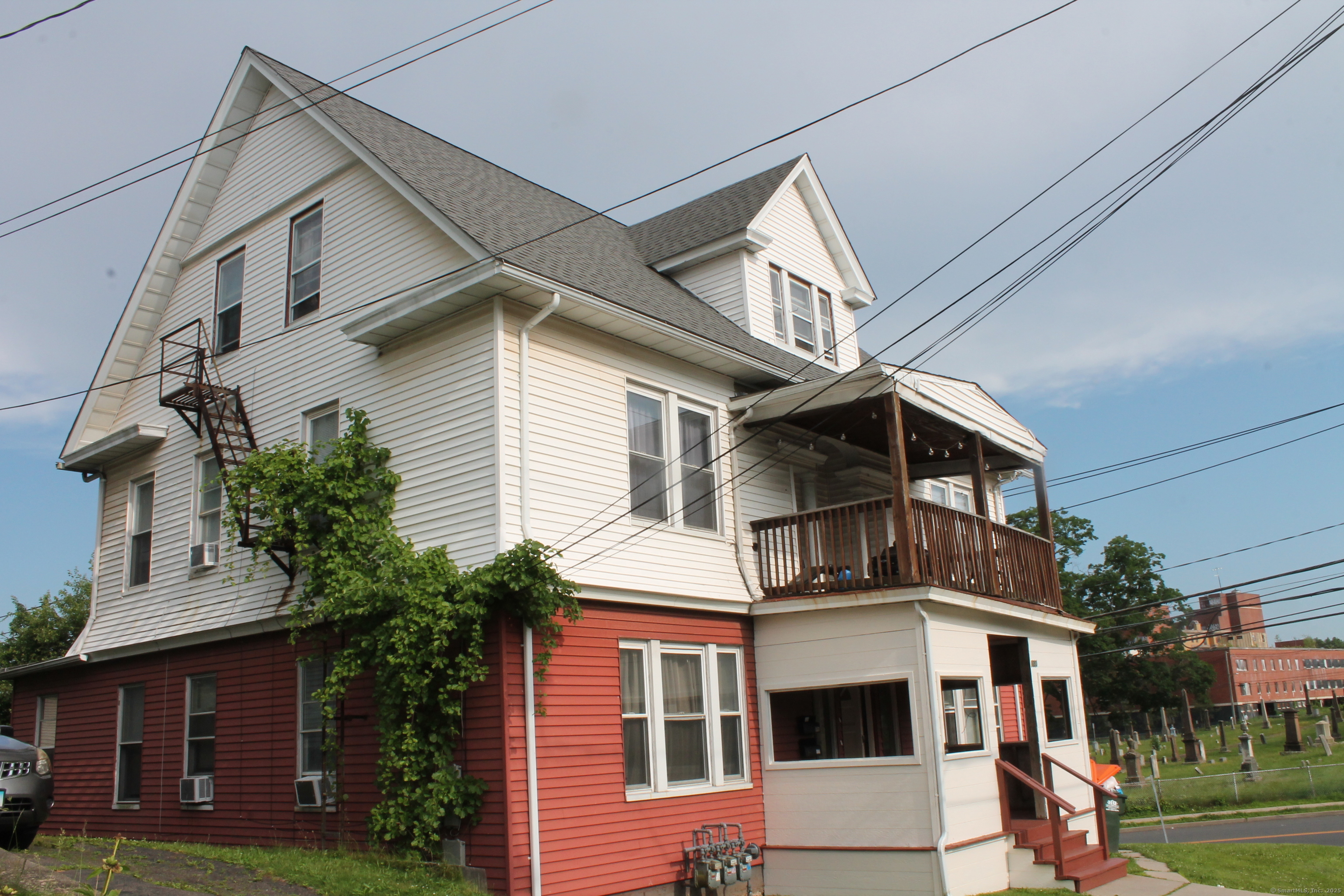 120 Linsley Avenue
