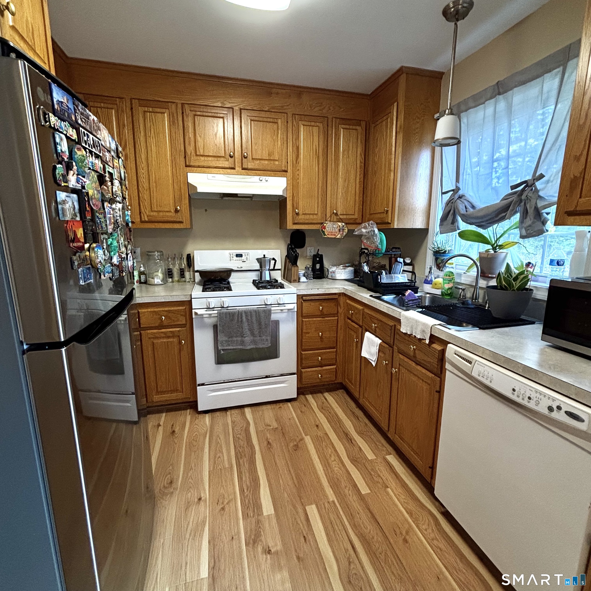 151-153 Golden Street