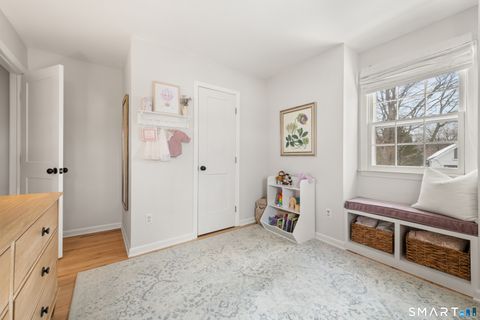 Tiny photo for 164 Summer Street #APT A, New Canaan, CT 06840 (MLS # 24153987)