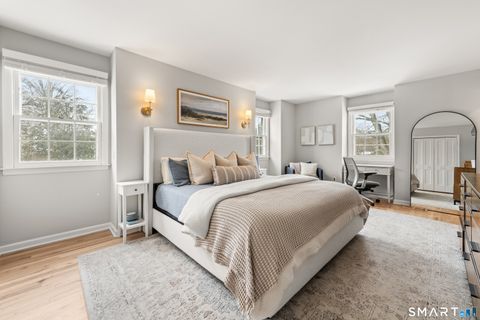 Tiny photo for 164 Summer Street #APT A, New Canaan, CT 06840 (MLS # 24153987)