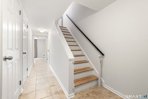Tiny photo for 164 Summer Street #APT A, New Canaan, CT 06840 (MLS # 24153987)