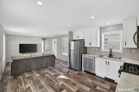 Tiny photo for 59 Kings Highway #5, Ledyard, CT 06335 (MLS # 24152885)