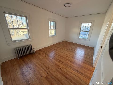 Tiny photo for 344 Colman Street, New London, CT 06320 (MLS # 24150029)