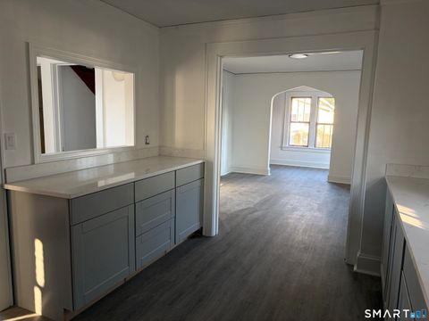 Tiny photo for 344 Colman Street, New London, CT 06320 (MLS # 24150029)