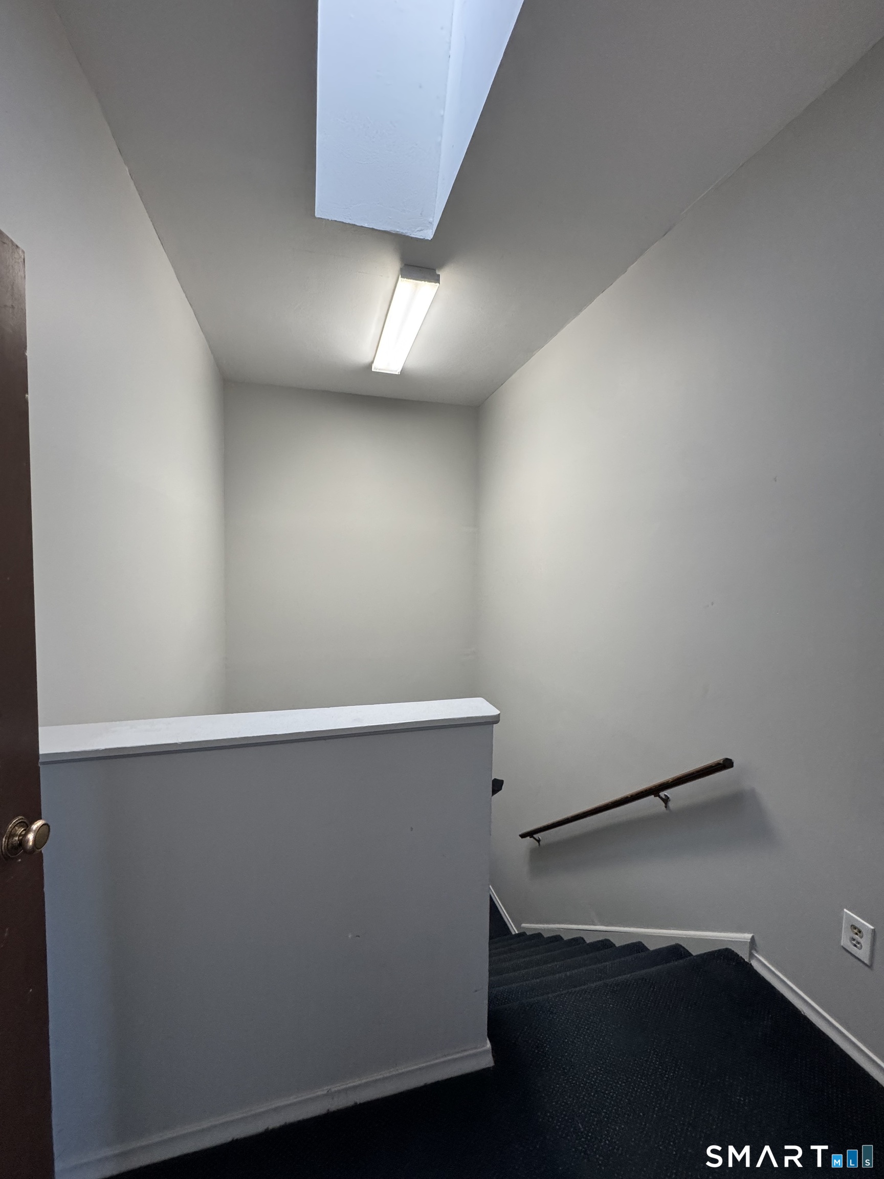 235 Henry Avenue 12G